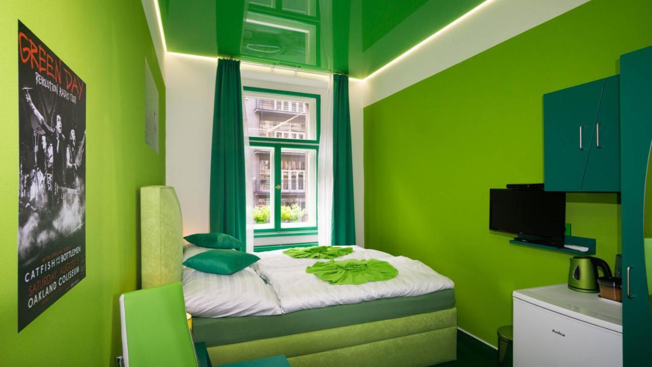 Apartment Colours - Your 7 Colour Experience In Centre Of Prague Praga Exterior foto