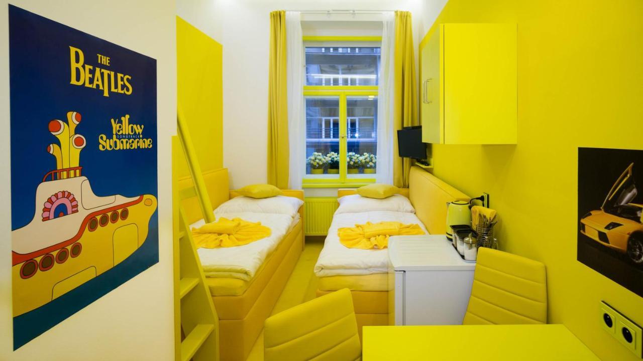 Apartment Colours - Your 7 Colour Experience In Centre Of Prague Praga Exterior foto