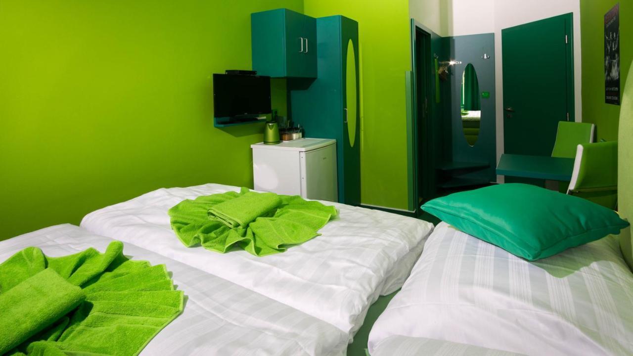 Apartment Colours - Your 7 Colour Experience In Centre Of Prague Praga Exterior foto